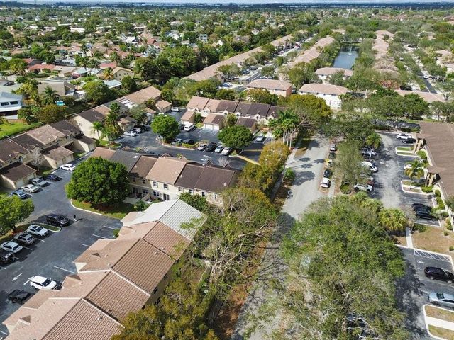 3679 NW 91st Lane, Sunrise, FL 33351