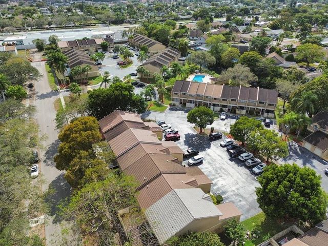 3679 NW 91st Lane, Sunrise, FL 33351