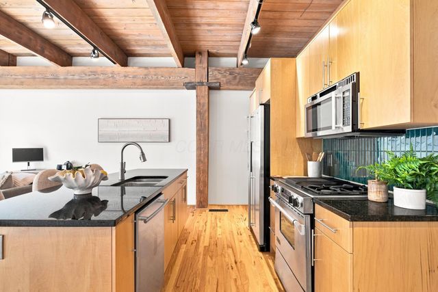 448 W Nationwide Boulevard, 204, Columbus, OH 43215