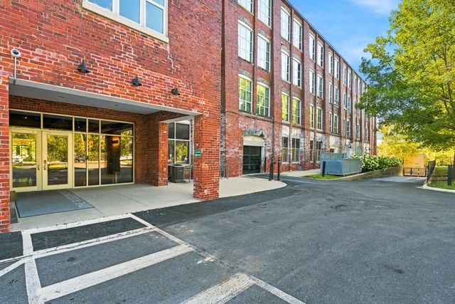 448 W Nationwide Boulevard, 204, Columbus, OH 43215