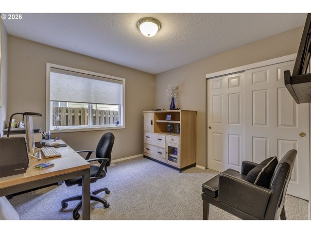 16761 Nw STOLLER Dr, Portland, OR 97229