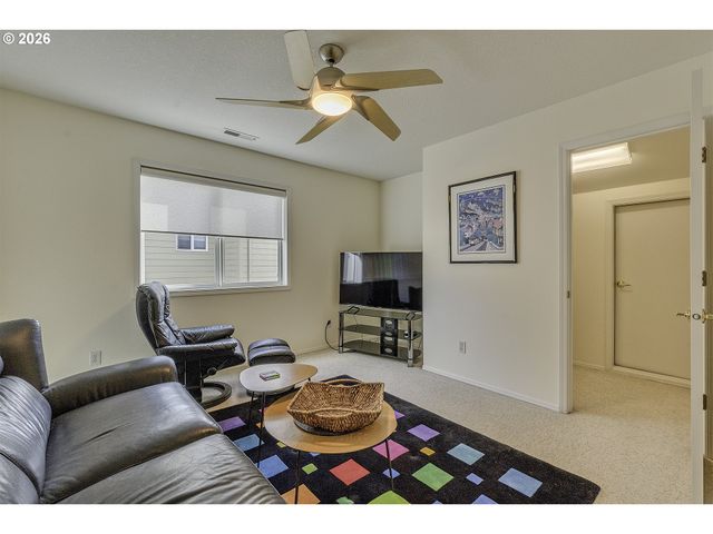 16761 Nw STOLLER Dr, Portland, OR 97229