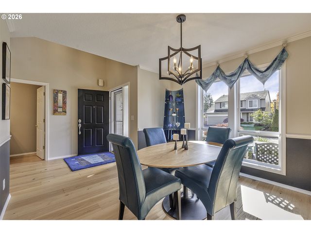 16761 Nw STOLLER Dr, Portland, OR 97229