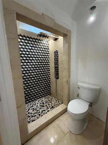 1908 Carmel Drive, Plano, TX 75075