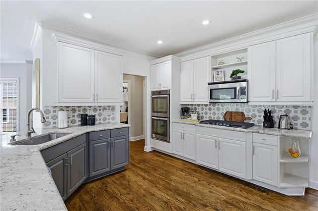 8079 Classic Drive, Jonesboro, GA 30236