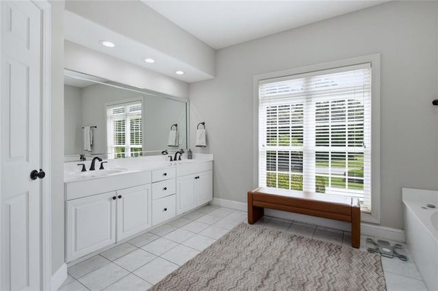 8079 Classic Drive, Jonesboro, GA 30236