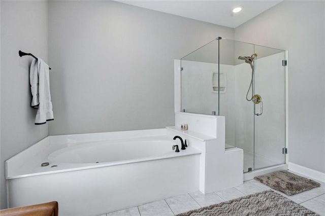 8079 Classic Drive, Jonesboro, GA 30236