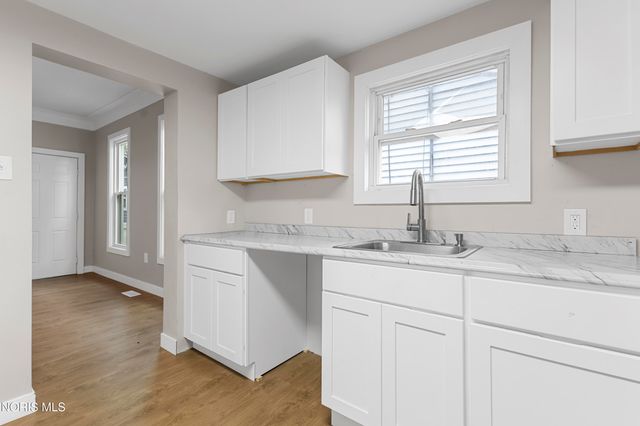 1045 Orchard Street, Toledo, OH 43609