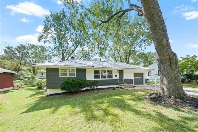 12617 E 48th Terrace S, Independence, MO 64055