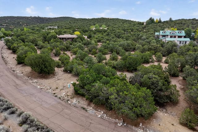 1849 Cerros Colorados, Santa Fe, NM 87501