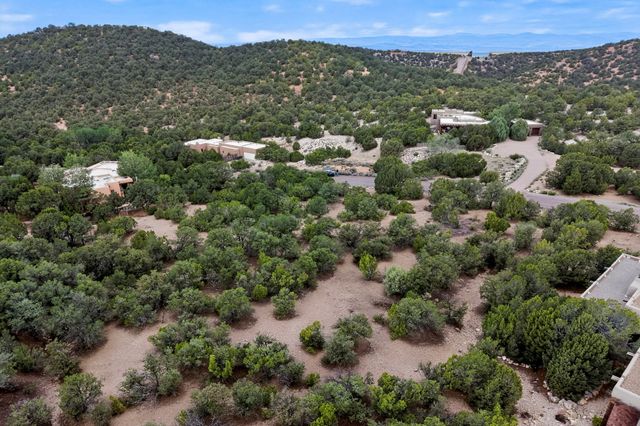 1849 Cerros Colorados, Santa Fe, NM 87501