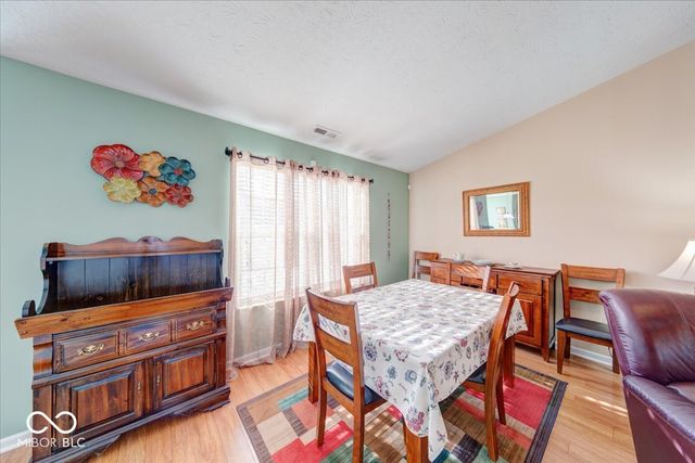 1039 Swinton Way, Westfield, IN 46074