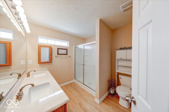 1039 Swinton Way, Westfield, IN 46074