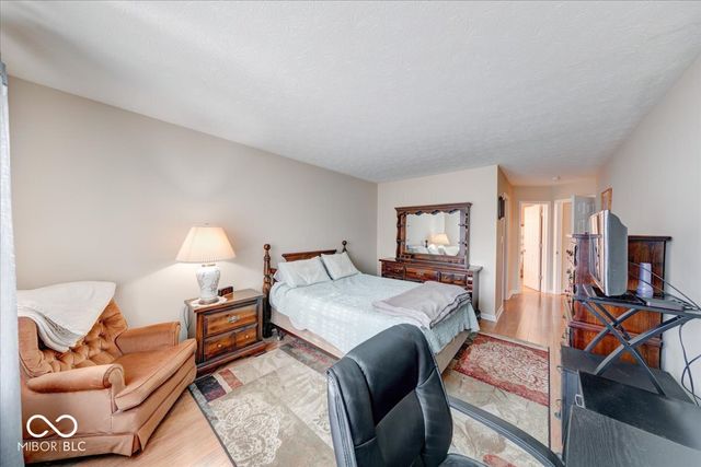 1039 Swinton Way, Westfield, IN 46074