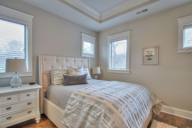 1002B Woodmont Blvd, Nashville, TN 37204