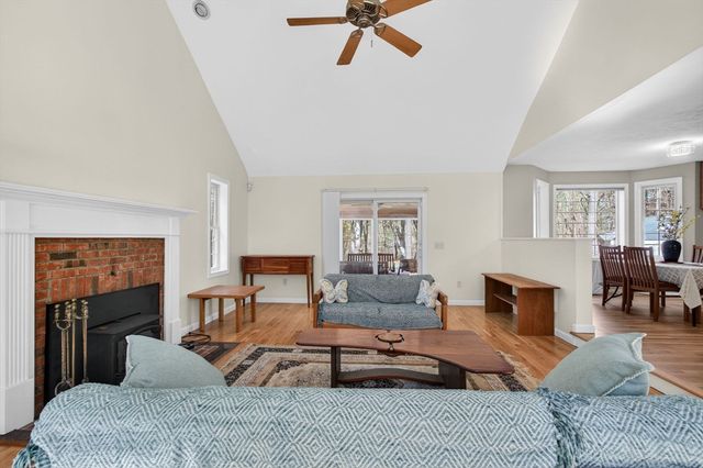 155 Brook St, Hudson, MA 01749