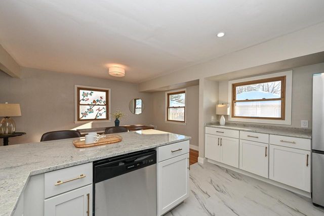 6423 W Spokane STREET, Milwaukee, WI 53223