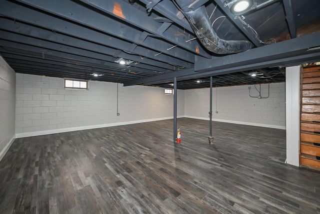 6423 W Spokane STREET, Milwaukee, WI 53223