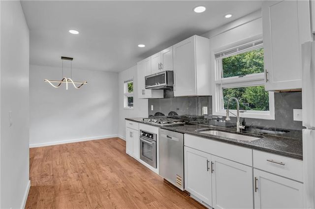 2009 Learnard Avenue, Lawrence, KS 66046