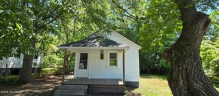 1907 S Pitt Street, Greenville, NC 27834
