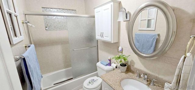 5136 N Saint Malo Ave, Covina, CA 91722