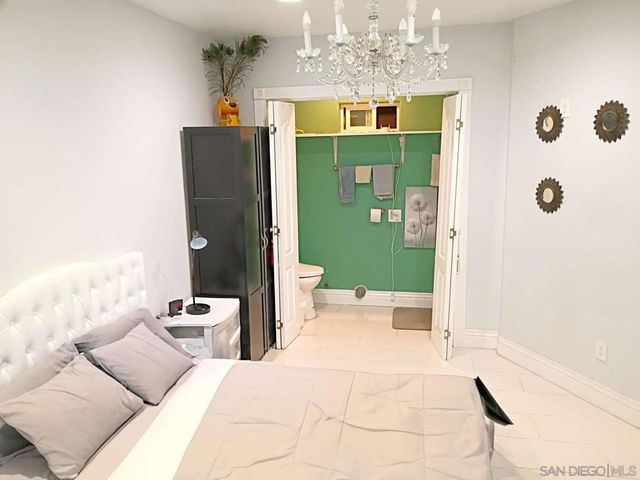 5136 N Saint Malo Ave, Covina, CA 91722