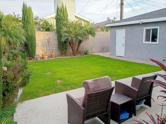 5136 N Saint Malo Ave, Covina, CA 91722