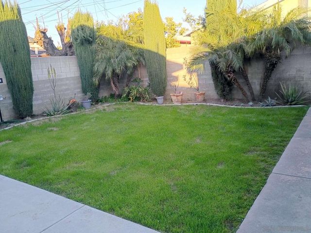 5136 N Saint Malo Ave, Covina, CA 91722