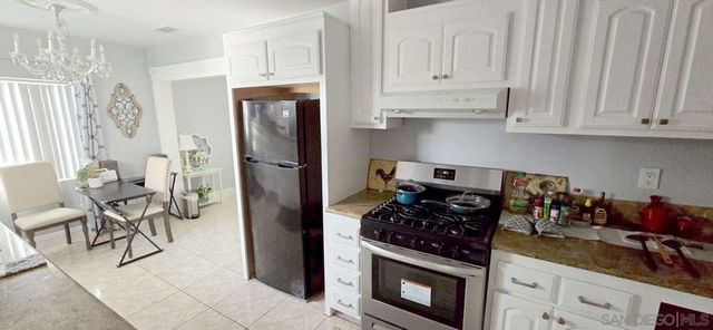 5136 N Saint Malo Ave, Covina, CA 91722