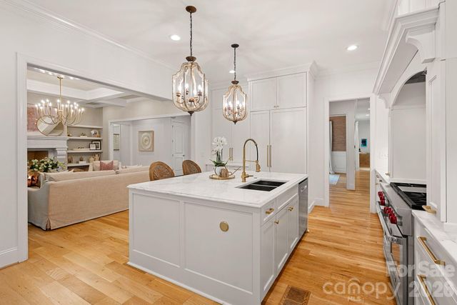 3901 Carmel Acres Drive, Charlotte, NC 28226