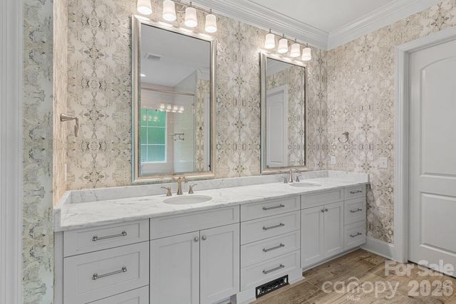 3901 Carmel Acres Drive, Charlotte, NC 28226