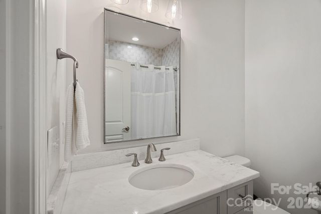 3901 Carmel Acres Drive, Charlotte, NC 28226