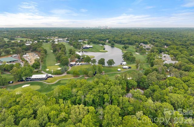 3901 Carmel Acres Drive, Charlotte, NC 28226