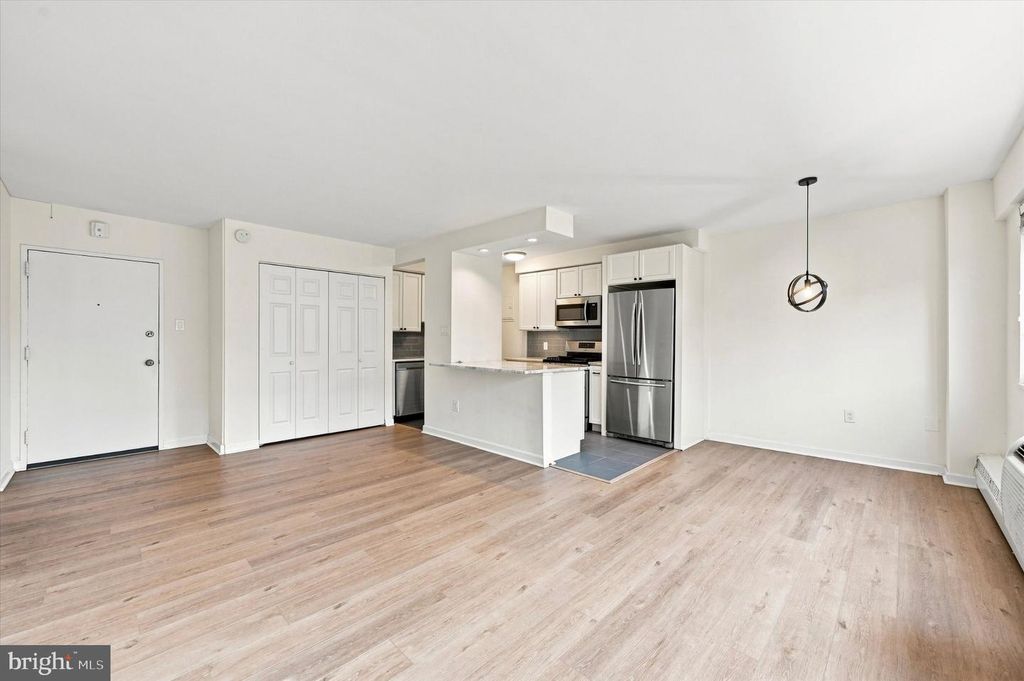 2101 CHESTNUT ST #416, PHILADELPHIA, PA 19103 — exterior