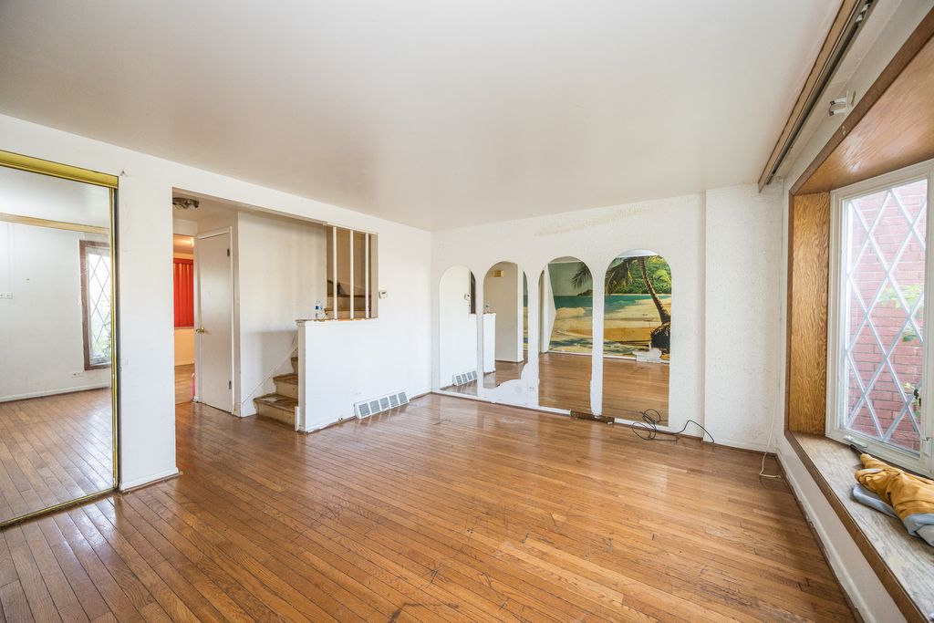 7929 S Greenwood Avenue, Chicago, IL 60619 — photo 3