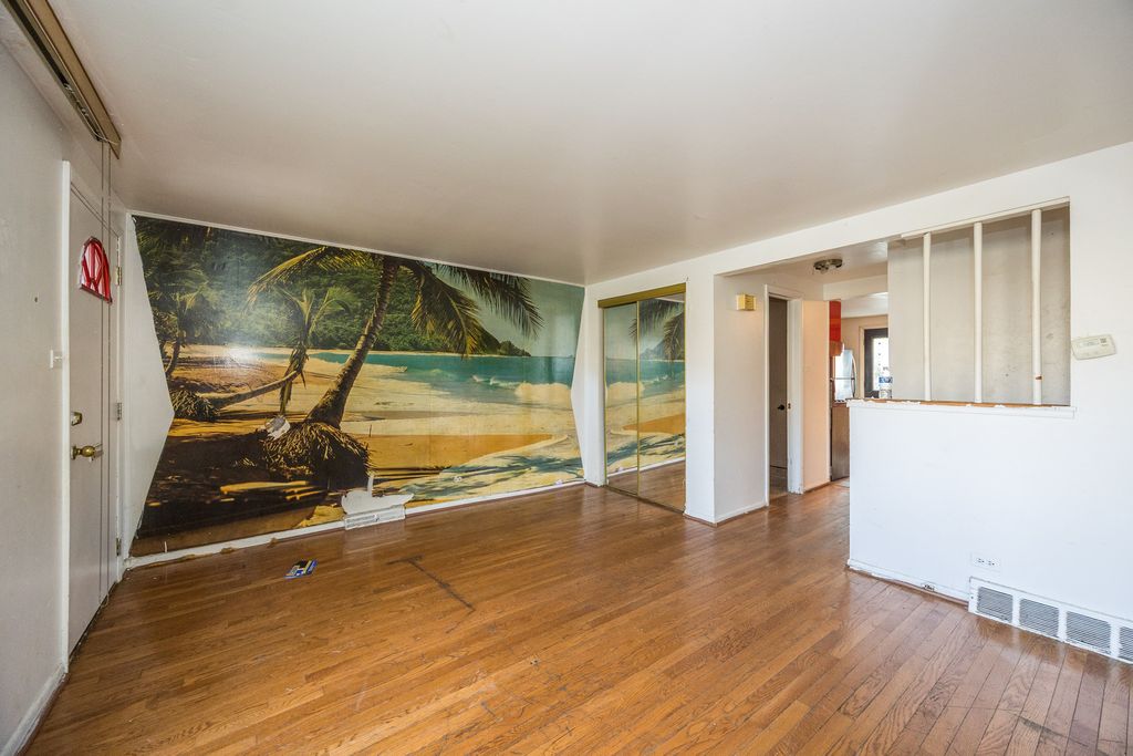 7929 S Greenwood Avenue, Chicago, IL 60619 — photo 4