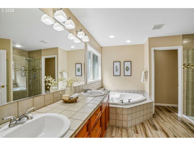 11430 Sw JACKIE Ct, Tigard, OR 97224