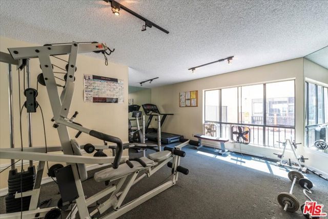 1750 Camino Palmero Street 237, Los Angeles, CA 90046