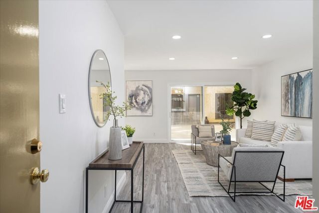 1750 Camino Palmero Street 237, Los Angeles, CA 90046