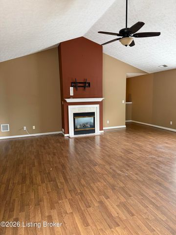 13528 Pinnacle Gardens Cir, Louisville, KY 40245