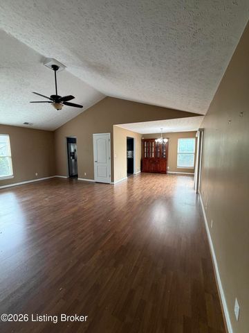 13528 Pinnacle Gardens Cir, Louisville, KY 40245