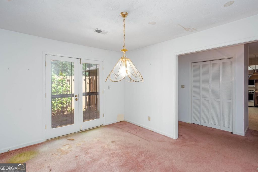 891 Lake Hollow Boulevard SW, Marietta, GA 30064 — photo 3