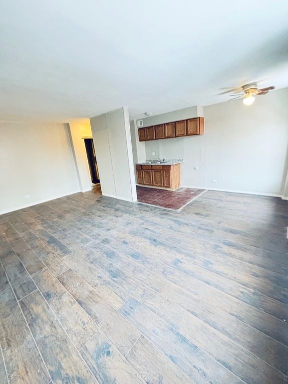 7363 S South Shore Drive 508, Chicago, IL 60649