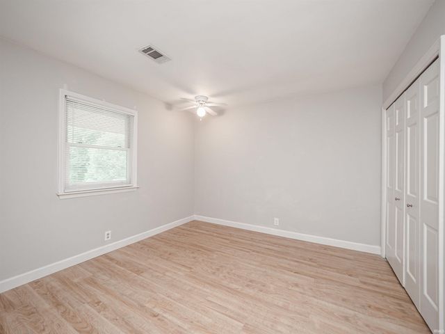 5700 Woodlawn Drive, Newburgh, IN 47630