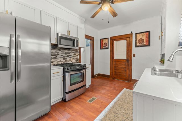 1126 W 5TH Street, Erie, PA 16507