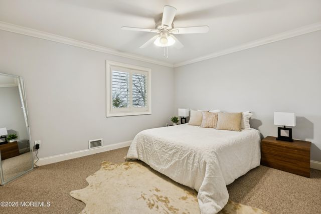 40 Pinyon Street, Howell, NJ 07731