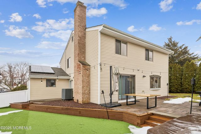 40 Pinyon Street, Howell, NJ 07731