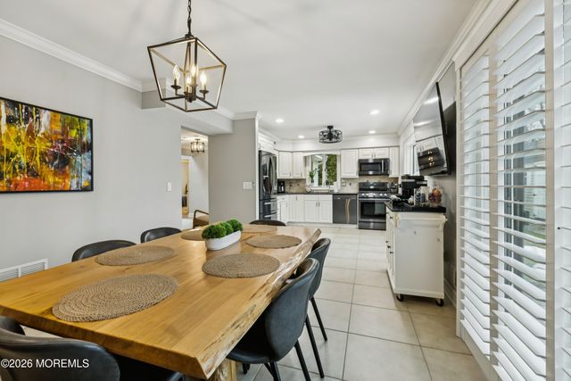 40 Pinyon Street, Howell, NJ 07731