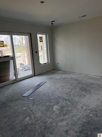 1152 Eagle Rest Dr., Grand Rivers, KY 42045