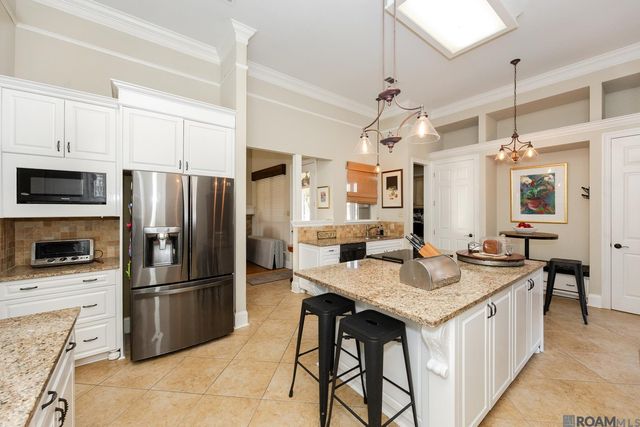 6419 Pelican Crossing Dr, Gonzales, LA 70737